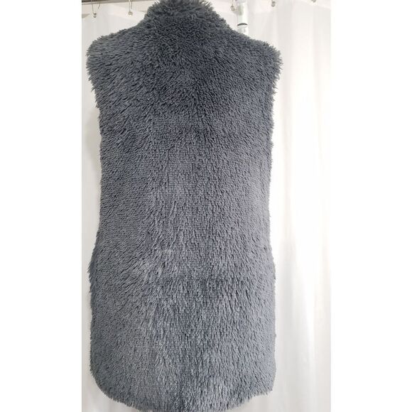 Angie Long gray cozy furry vest - Picture 5 of 5